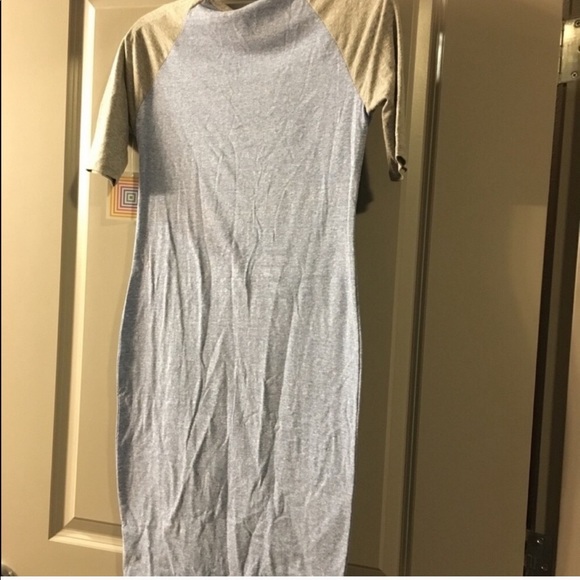Lularoe Julia - Picture 4 of 6